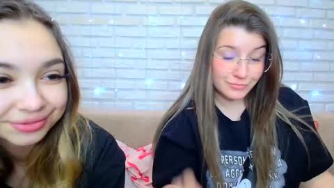 Snapshot of paradisexparadisex chatting on February 1, 2:26 pm paradisexparadisex online show from February 1, 2:26 pm