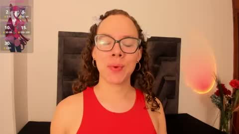 Snapshot of paris_mendez chatting on July 9, 12:09 pm PARIS LOVE online show from July 9, 12:09 pm