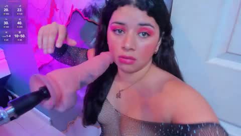 Snapshot of paris_secret chatting on November 14, 11:42 am paris_secret online show from November 14, 11:42 am