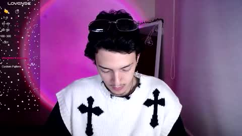 parker_222 online show from February 6, 6:18 am