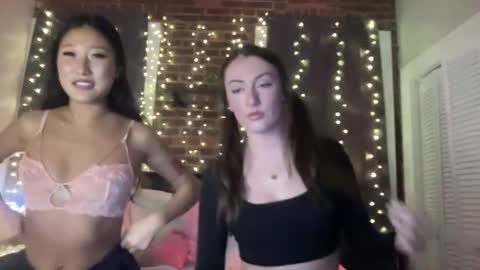 Snapshot of parkermonroeofficial chatting on February 12, 3:29 am Parker Monroe online show from February 12, 3:29 am
