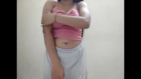 parneetu_642 online show from April 19, 4:28 pm