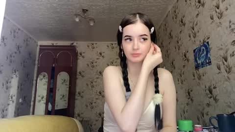 Snapshot of partheniamachle chatting on May 21, 9:16 am Milana online show from May 21, 9:16 am