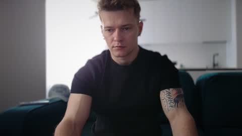 Snapshot of pashka_x chatting on July 14, 10:32 am Pashka online show from July 14, 10:32 am