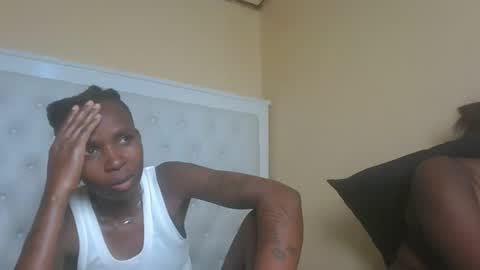 Snapshot of passion_amor1 chatting on November 14, 8:24 am PassionAmor online show from November 14, 8:24 am