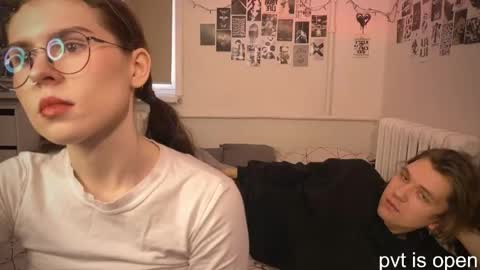 Snapshot of passiondesire_ chatting on April 3, 8:34 am Zoe online show from April 3, 8:34 am