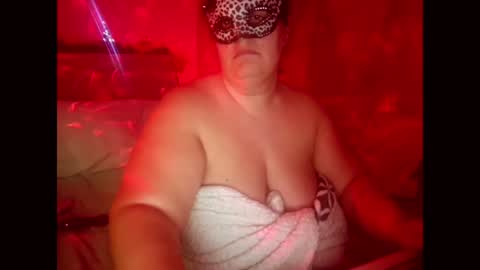 Snapshot of passionduo4 chatting on December 18, 11:19 pm PassionDuo4 online show from December 18, 11:19 pm