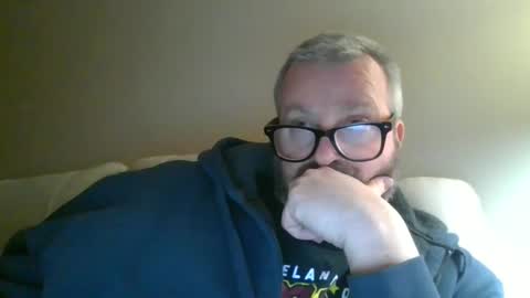 Snapshot of passporttraveler1 chatting on January 9, 1:50 am passporttraveler1 online show from January 9, 1:50 am