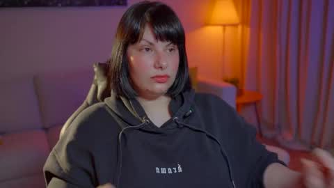 Patricia online show from December 13, 10:48 pm