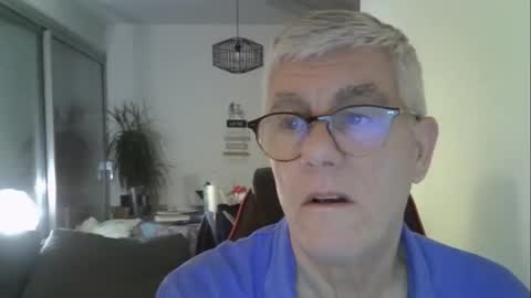 patrick5275 online show from April 13, 3:45 am