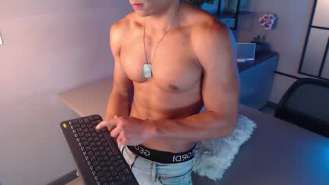 Patrick Brown online show from December 11, 12:12 pm