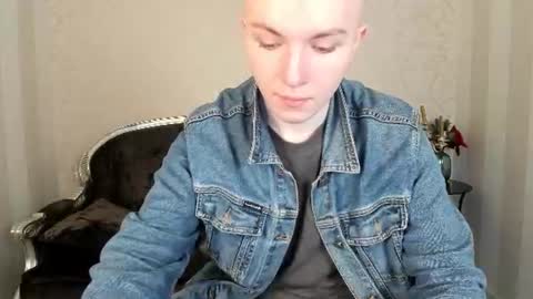 Snapshot of patrickbevy chatting on June 12, 6:23 am Patrick online show from June 12, 6:23 am