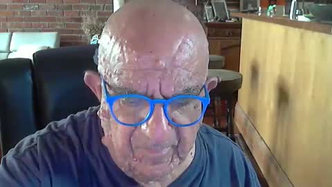 patvac online show from February 18, 10:39 pm