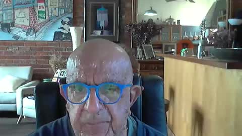 Snapshot of patvac chatting on April 8, 11:37 pm patvac online show from April 8, 11:37 pm