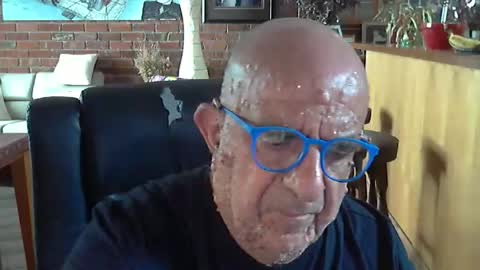 Snapshot of patvac chatting on April 29, 2:59 am patvac online show from April 29, 2:59 am