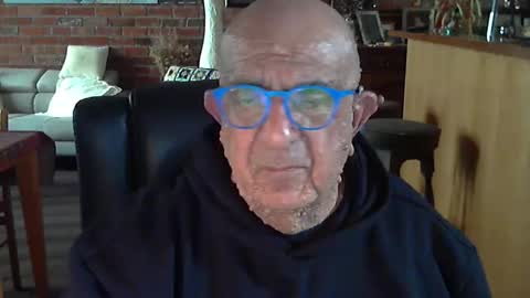 Snapshot of patvac chatting on May 6, 4:52 am patvac online show from May 6, 4:52 am