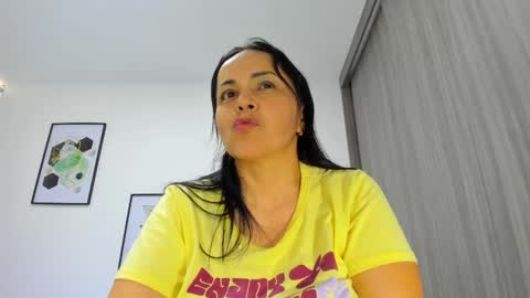 Snapshot of patyy_37 chatting on May 2, 8:03 pm Paty online show from May 2, 8:03 pm