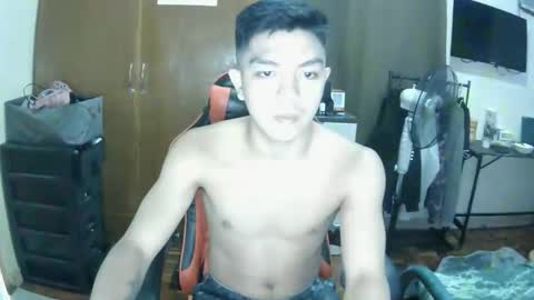 MrBigPaul online show from December 15, 11:36 am