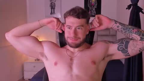 PAUL ROGER online show from April 17, 9:29 pm