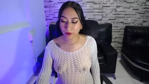 paula ross online show from April 14, 11:44 pm