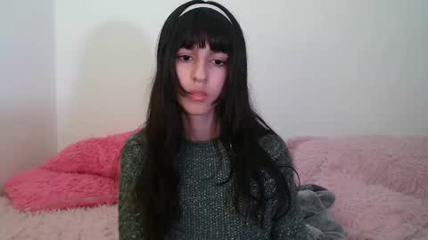   online show from February 15, 6:12 am