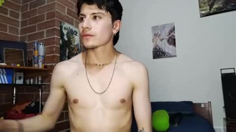 Snapshot of pauldamico chatting on May 14, 11:11 pm Paul DAmico online show from May 14, 11:11 pm