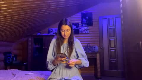 Ashley Cooper online show from September 11, 4:29 pm