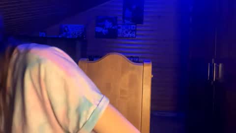 Ashley Cooper online show from September 26, 8:02 pm