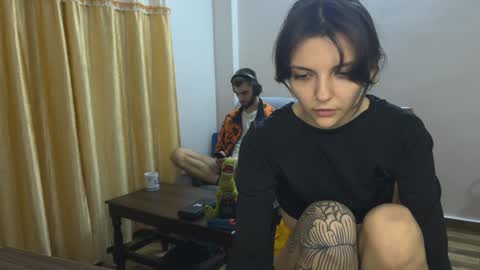 Isla  Chase online show from December 5, 2:33 pm