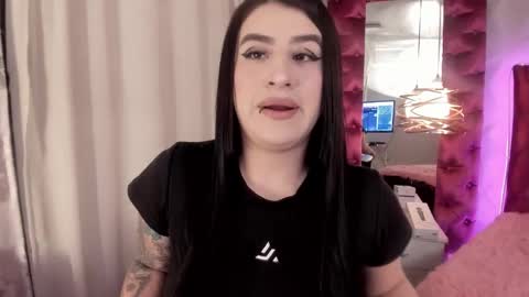 paulinabelen21 online show from October 29, 3:31 am