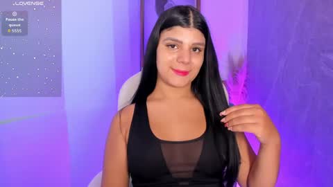 Snapshot of paulinabelle chatting on May 1, 1:05 pm Paulina Belle online show from May 1, 1:05 pm