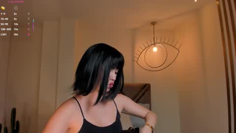 Paulina Santos  online show from March 9, 7:07 pm