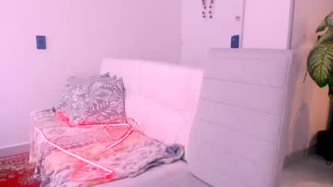 vle online show from February 25, 5:25 pm