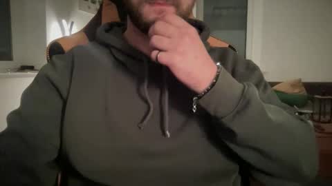 love bush online show from November 24, 8:19 pm