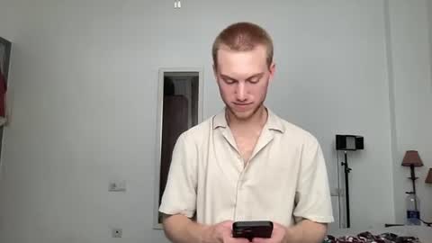 Snapshot of pavelrey chatting on June 27, 1:28 pm Pavel online show from June 27, 1:28 pm