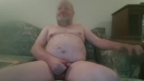 Snapshot of pavilionbill1 chatting on April 27, 9:24 pm pavilionbill1 online show from April 27, 9:24 pm