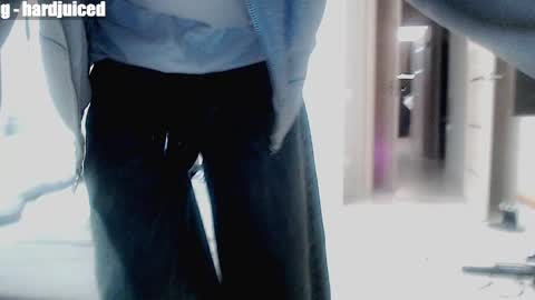 pawclaw online show from April 11, 4:44 pm