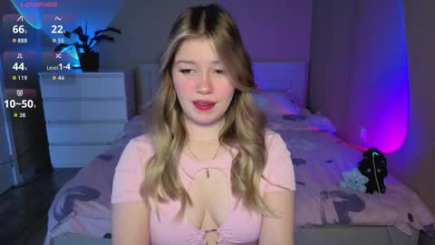 pawsclawws online show from March 18, 6:49 am