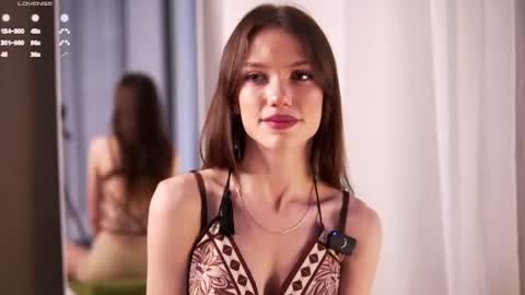 Snapshot of pazrapackii chatting on June 26, 5:34 am Sexy Mila online show from June 26, 5:34 am