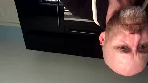 Snapshot of pc2334 chatting on October 26, 10:43 am pc2334 online show from October 26, 10:43 am