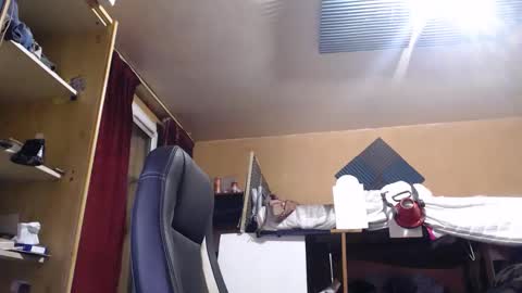 pc8474408 online show from September 13, 7:24 pm