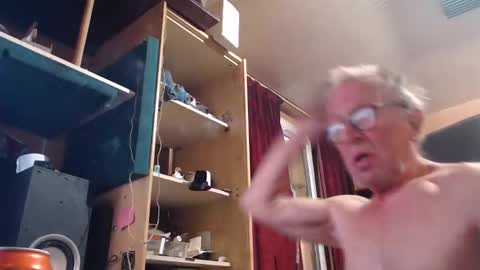 pc8474408 online show from September 17, 1:02 pm