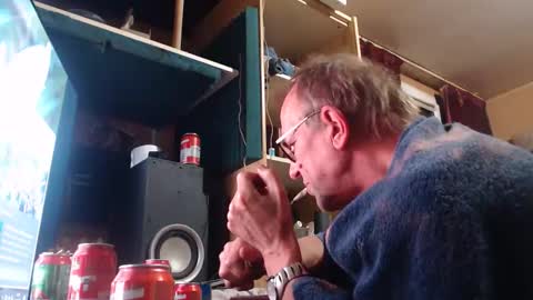 pc8474408 online show from September 21, 1:40 am