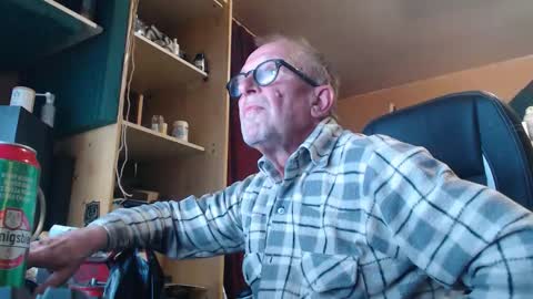 pc8474408 online show from March 26, 2:44 pm