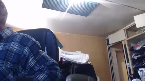 Snapshot of pc8474408 chatting on April 30, 12:11 pm pc8474408 online show from April 30, 12:11 pm