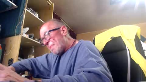 Snapshot of pc8474408 chatting on June 8, 4:07 pm pc8474408 online show from June 8, 4:07 pm
