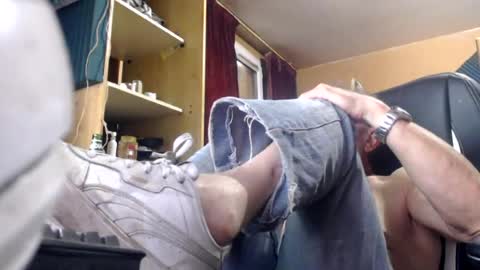 pc8474408 online show from July 24, 4:27 pm