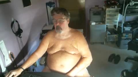 PcolaBottom online show from February 25, 9:13 pm