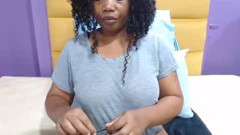 Snapshot of peachassxx chatting on March 19, 5:22 am peachy online show from March 19, 5:22 am