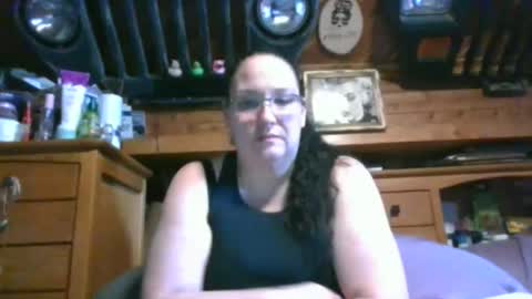 Snapshot of peachtree197 chatting on February 25, 5:44 pm peachtree197 online show from February 25, 5:44 pm